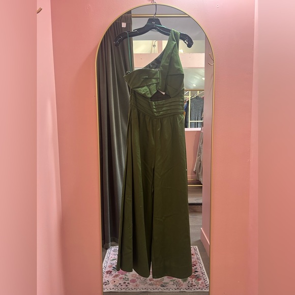 AMUR Asymmetrical Green Jumpsuit - Picture 3 of 6